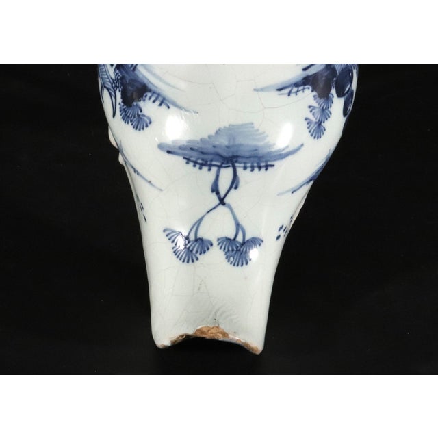 Mid 18th Century English Delftware Blue and White Chinoiserie Sauce Boat For Sale - Image 4 of 10
