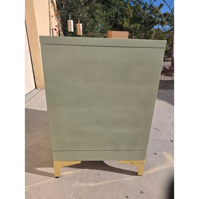 Mid-Century Modern Late 20th Century Campaign Style Sage Green Nightstand W/ Gold Accents – Modern Fluted Front For Sale - Image 3 of 6