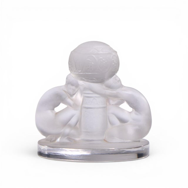 Art Nouveau Early 20th Century René Lalique Deux Figurines Menu Holder For Sale - Image 3 of 8
