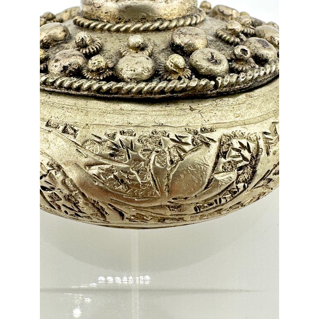 Vintage Silver Toned Decorative Box For Sale In New Orleans - Image 6 of 6