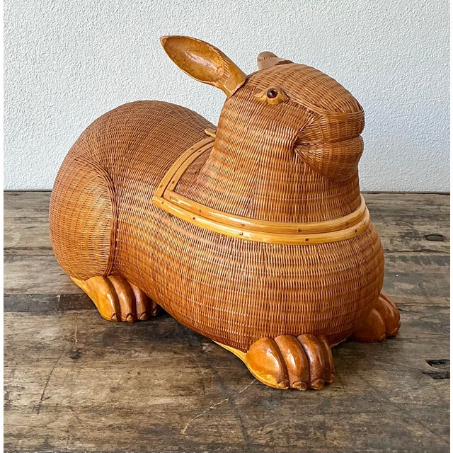 Late 20th Century Vintage Shanghai Handicrafts Rabbit For Sale - Image 5 of 12