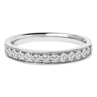 14K White Gold 1/2 Cttw Round Diamond Milgrain Wedding Band - Size 6.5 For Sale