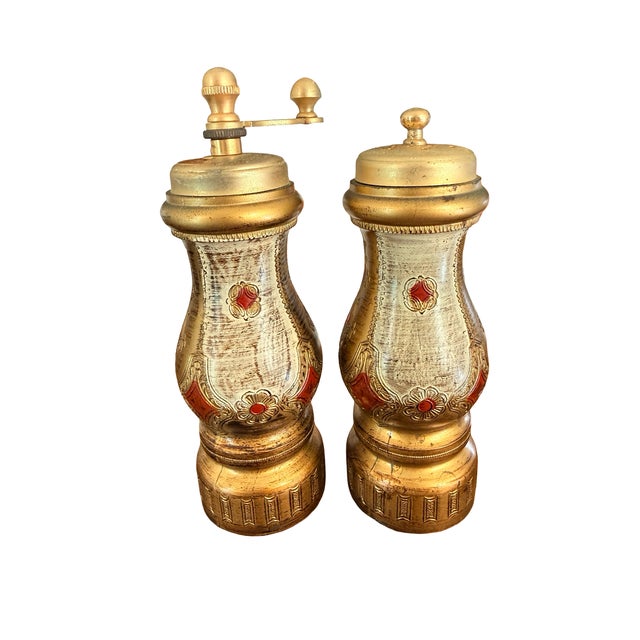1970s Vintage Italian Baroque Revival Gilt Salt Shaker and Pepper Mill For Sale - Image 5 of 11