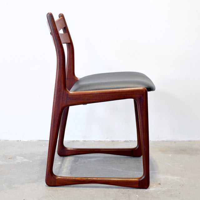1960s Danish Teak Set of 6 Newly Restored & Upholstered Dining Chairs For Sale - Image 12 of 15