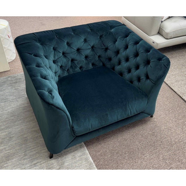 Contemporary Natuzzi Italia La Scala Tufted Lounge Chair For Sale - Image 3 of 12