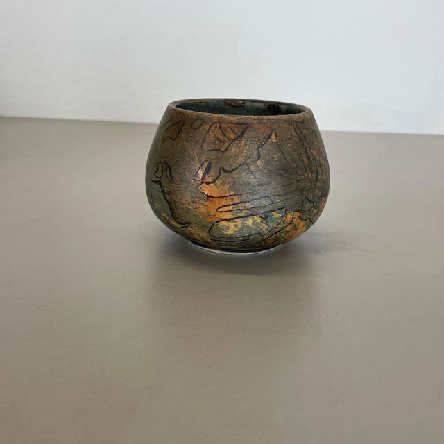 1970s Abstract Ceramic Studio Pottery Object from Gerhard Liebenthron, Germany, 1970s For Sale - Image 5 of 18
