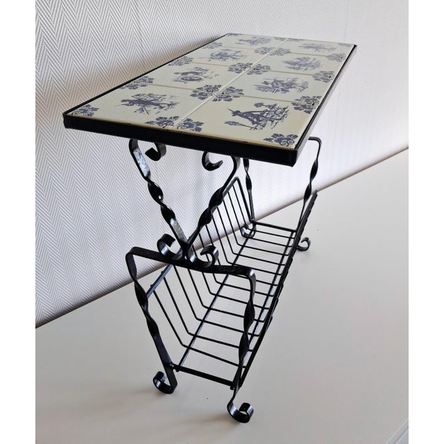 1950s Dutch Delft Tile Magazine Rack, Vintage Wrought Iron & Ceramic Tile Table, 1950s For Sale - Image 5 of 11