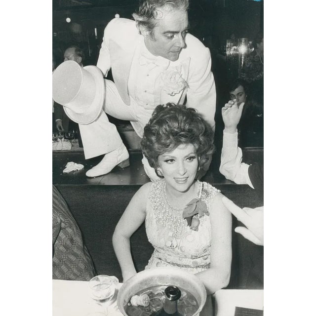 Luigia Gina Lollobrigida at Nightclub, 1950s, Photograph For Sale - Image 6 of 6