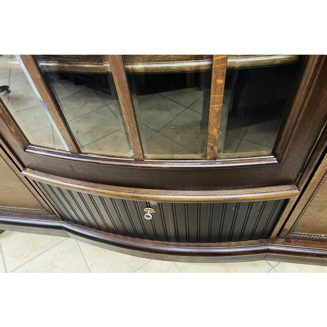 Monumental Study Bookcase with Beveled Crystal Glass Panes, Germany, 1910 For Sale - Image 5 of 18