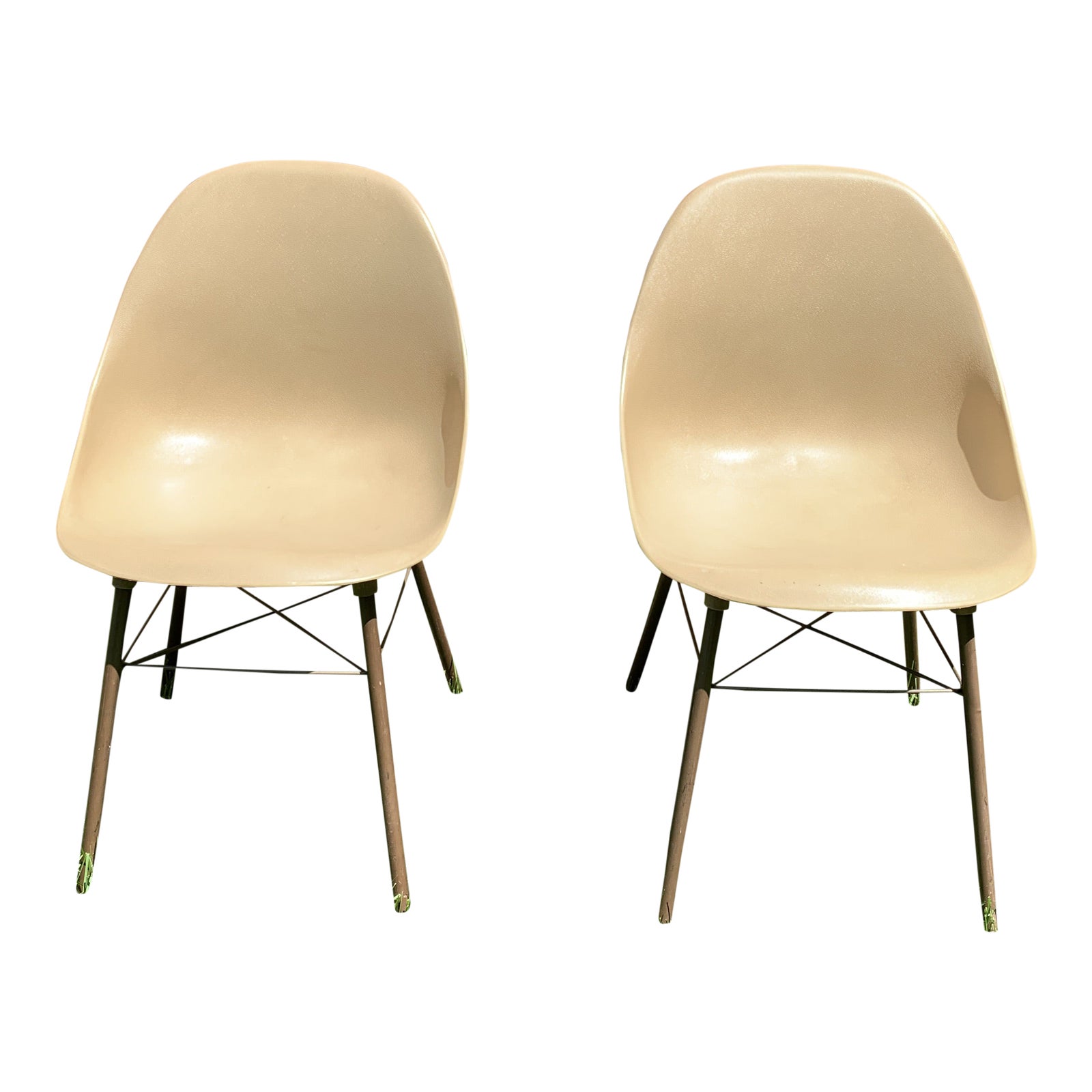 MidCentury Modern Molded Plastic Tan Chairs by Shamrock Plastic a