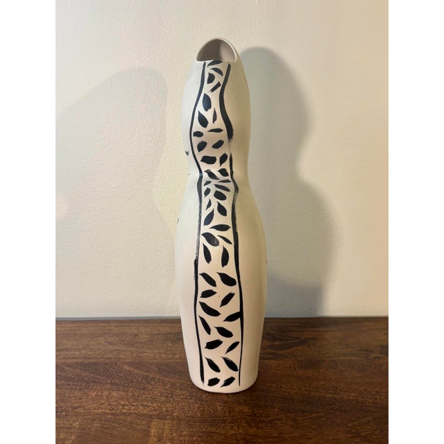 Large Vintage Figural Woman Studio Pottery Vase by Donna Polseno For Sale In Miami - Image 6 of 10