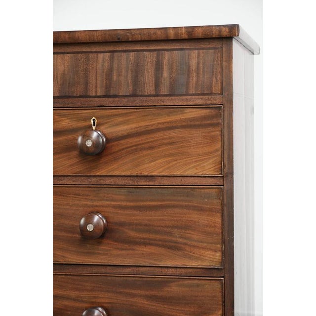 Large Antique English Chest of Drawers/Commode from the Early 19th Century with 5 Drawers and Details For Sale - Image 10 of 13