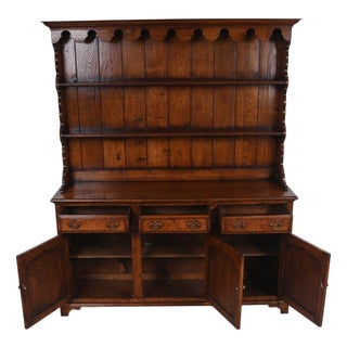 English Cupboard with Plate Rack in Oak For Sale