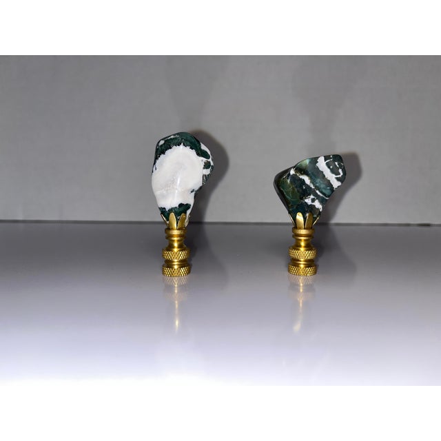 Add a bit of extra style to your lamps with these green and white Zebra Jasper finials. Natural stones secured with epoxy...