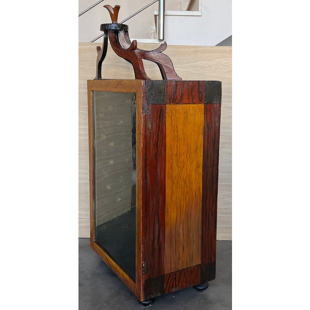 Late 19th Century Fine 19th Century Italian Tabletop Walnut Vitrine With Glass Door For Sale - Image 5 of 12