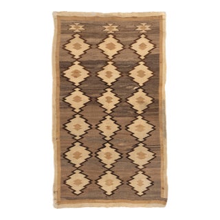 Antique Navajo Style Rug 4ft 5in X 5 Ft 8in For Sale
