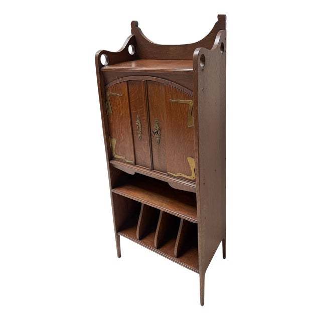 Arts and Crafts Art Nouveau Cabinet by H.P. Mutters and Zoon, the Hague, 1900s For Sale