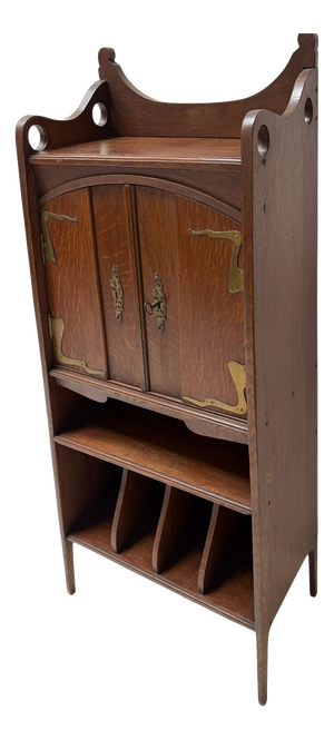 Arts and Crafts Art Nouveau Cabinet by H.P. Mutters and Zoon, the Hague, 1900s