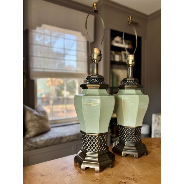 Chinoiserie Vintage Morris Greenspan Hollywood Regency Ceramic Pierced Bronze Celadon Lamps - a Pair For Sale - Image 3 of 9