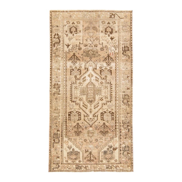 Vintage Distressed Medallion Beige Wool Rug For Sale