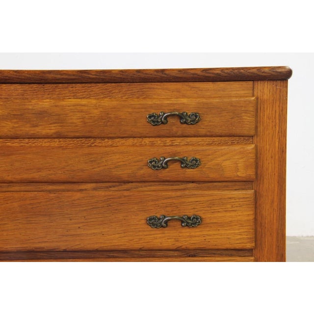 Vintage Danish Dresser in Oak, 1967 For Sale - Image 10 of 17