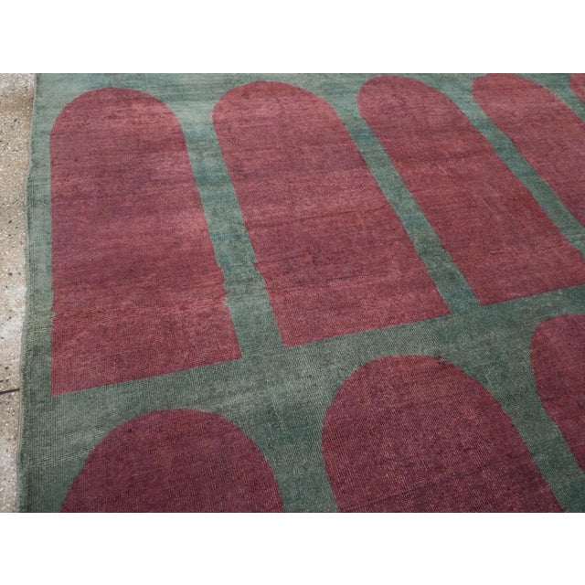 Galerie Shabab Collection Mid-20th Century Turkish Art Deco Style Carpet For Sale - Image 4 of 9
