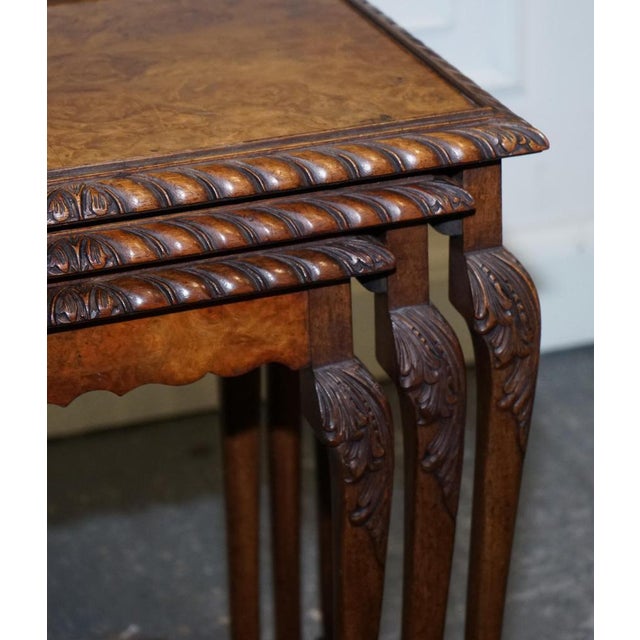 Burr Walnut Nest of Three Tables with Carved Claw & Ball Feet, Set of 3 For Sale - Image 4 of 15