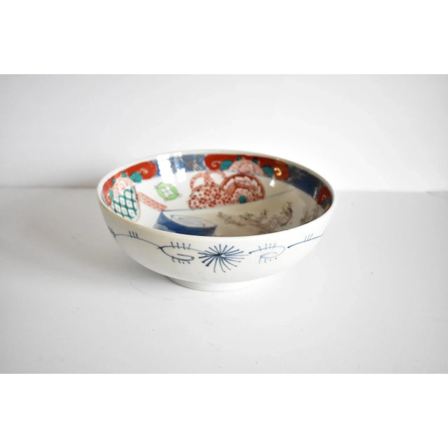 Antique Chinese Export Porcelain Matching Bowls - a Pair For Sale - Image 10 of 13