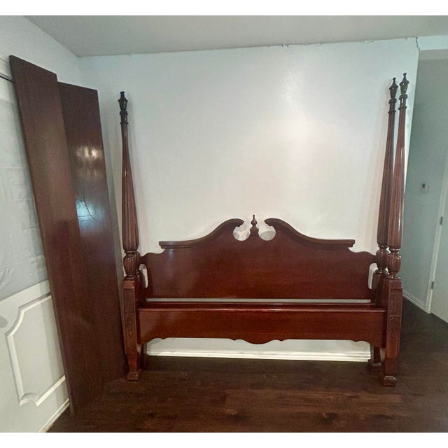 Chippendale King Size Mahogany Chippendale Limited Edition 'Cochran' Four Poster Rice Bed For Sale - Image 3 of 12