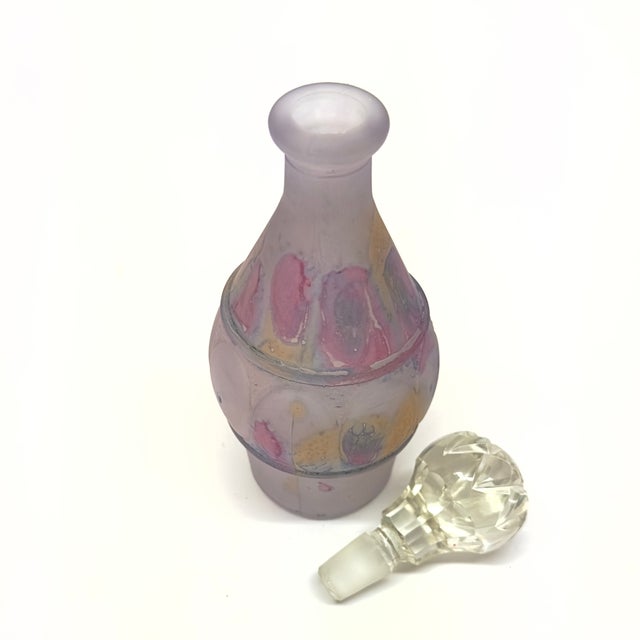 Mid 20th Century Eclectic Pink & Purple Perfume Bottle Curation - Group of 3 For Sale - Image 5 of 8