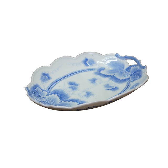 Victorian Antique Blue & White Scalloped Maple Leaf Serving Tray Platter Dish For Sale - Image 3 of 10