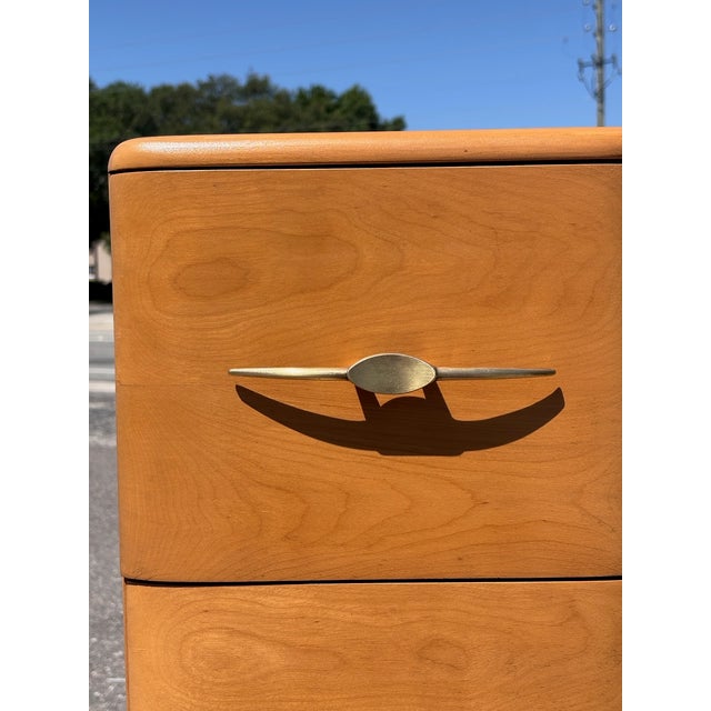 Brown Fully-Refinished Mid Century Heywood Wakefield Smallboy For Sale - Image 8 of 10