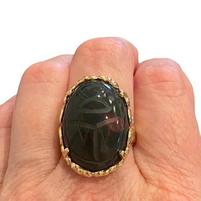 Vintage 14k Gold Scarab Bloodstone Cabochon Ring, Size 8.25 For Sale In Las Vegas - Image 6 of 6