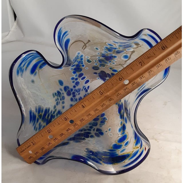 Vintage MCM Paul Bendzunas Signed 7" Studio Hand Blown Art Glass Blue Handkerchief Vase For Sale In Dallas - Image 6 of 6