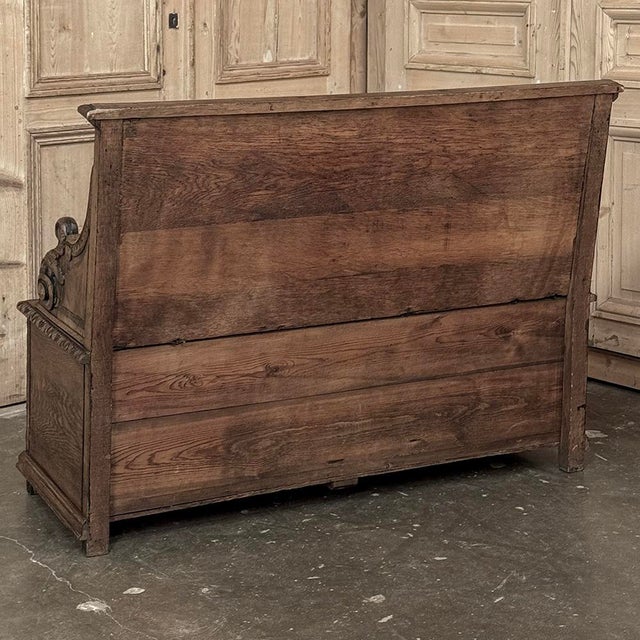 19th Century French Renaissance Revival Oak Trunk ~ Hall Bench For Sale - Image 18 of 18