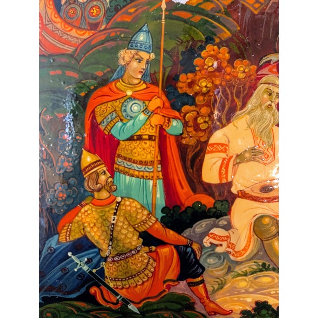 1980s Red Lacquered Fairytale Box of the Tale of Tsar Saltan" – Kholuy Lacquer Box For Sale - Image 11 of 12