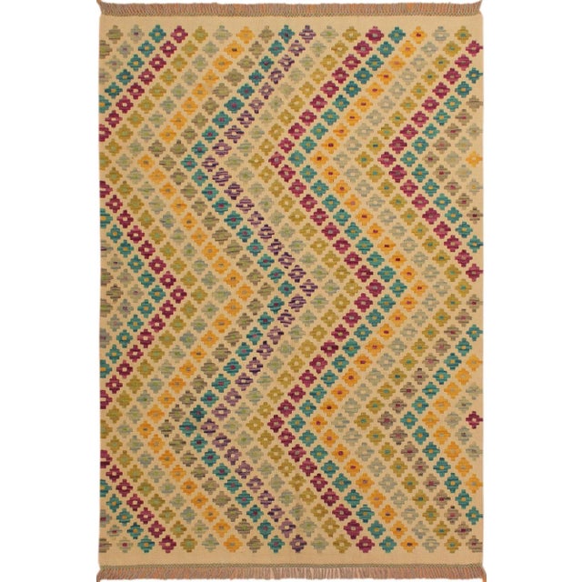 Ivory Shabby Chic Ivory/Purple Hand-Woven Wool Kilim -5'0 X 6'6 For Sale - Image 8 of 8