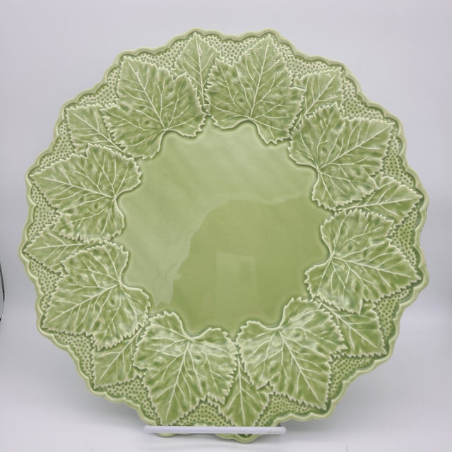 Mediterranean Contemporary Bordallo Pinheiro Platter Maple Leaf Round Green Ceramic Portugal Plate For Sale - Image 3 of 10