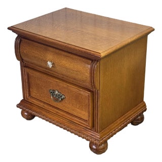 Lexington Oak Victorian Two Drawer Nightstand For Sale