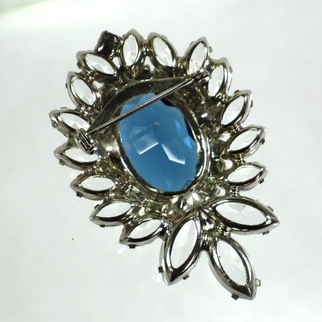 Vintage Designer Juliana Sapphire Crystal Brooch Set 1960s For Sale - Image 11 of 12