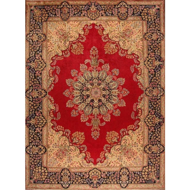 Middle Eastern Rug in Wool For Sale - Image 11 of 11