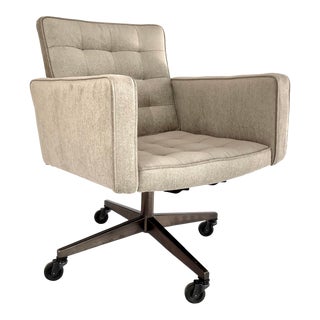 Mid Century Modern Vincent Cafiero Executive Task Chair for Knoll Restored in Knoll Circa Fabric For Sale
