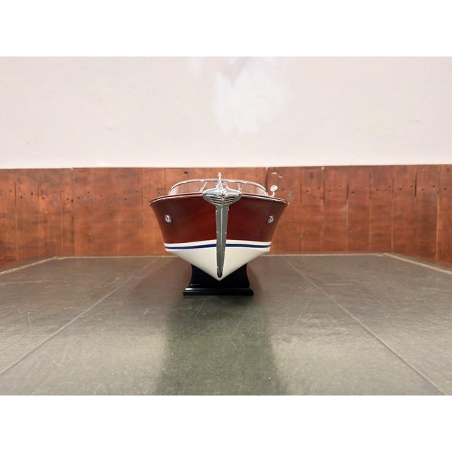 Riva Aquarama Boat Model, 2010s, in Very Good conditions. Designed 1970 to 1979