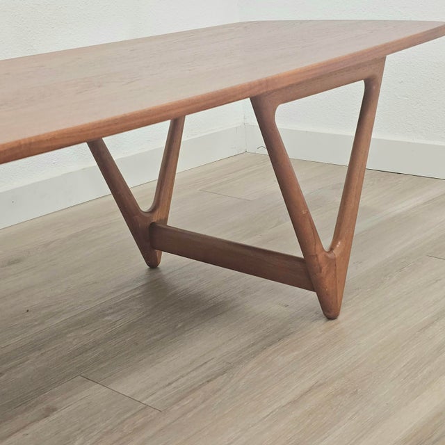 Kurt Østervig Model 206 Surfboard Coffee Table for Jason Møbler 67.5", Denmark For Sale - Image 10 of 18