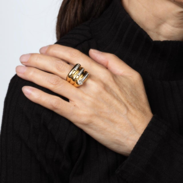 70s Diamond Wide Band Sz 9 Cigar Ring Vintage 18k Yellow Gold Fine Jewelry For Sale In Los Angeles - Image 6 of 6