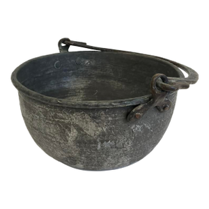 Antique Cast Iron & Tin Lined Cooking Pot With Swing Handle – Early American Primitive