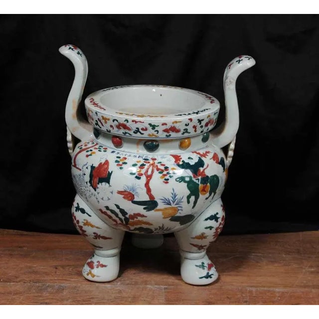 Japanese Arita Imari Koro Urn in Porcelain and Ceramic For Sale - Image 12 of 12