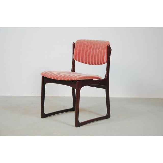 1970s Danish Dining Chairs in Tanned Oak and Pink Upholstery attributed to Poul Hundevad, 1970s, Set of 6 For Sale - Image 5 of 15
