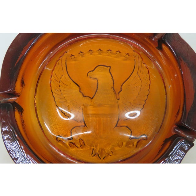 Mid 20th Century Tiara Embossed American Eagle Amber Art Glass Large Ashtray 4677b For Sale - Image 5 of 17