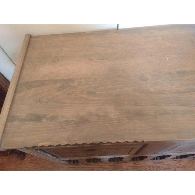 Ernest Thompson Santa Fe - Southwestern Carved Wood Storage Chest / Blanket Chest For Sale In Santa Fe - Image 6 of 17